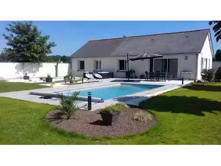 rare ! maison contemporaine plain-pied+piscine-vue campagne-joué