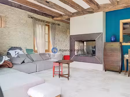maison 8 pièces souvigné