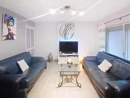 maison 4 pièces de 85 m² à villette d'anthon (38280)