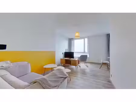 location appartement 4 pièces 84 m² à lyon 8 (69008)