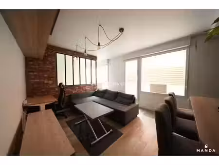 t1 bis meublé - 10  avenue jeanne d'arc  93200  saint-denis  france