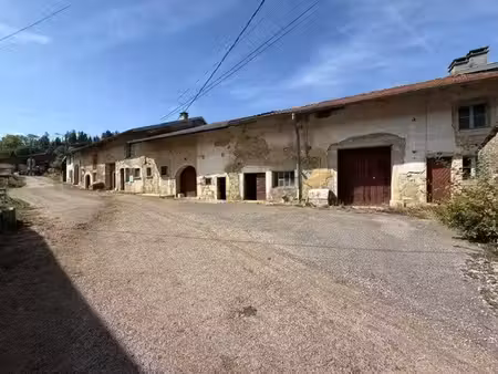 vente maison 5 pièces 125 m² saint-hymetière-sur-valouse (39240)
