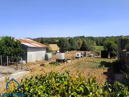 terrain avec vue dégagée sur la campagne à 5 min de chanto