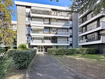 location appartement 2 pièces 33m² merignac 33700