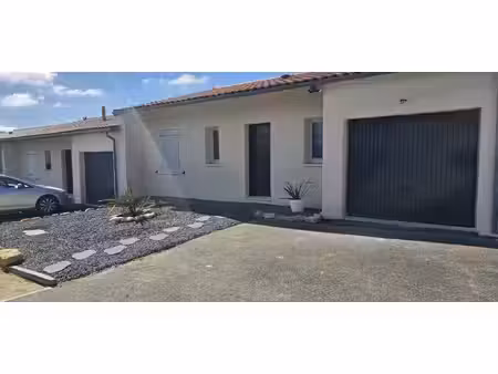 location maison 3 pièces 73m² trois palis 16730