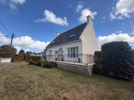 vente maison à ergué-gabéric (29500) : à vendre / 124m² ergué-gabéric