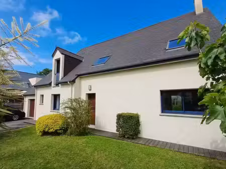 maison 6 pièces - 156 m²
