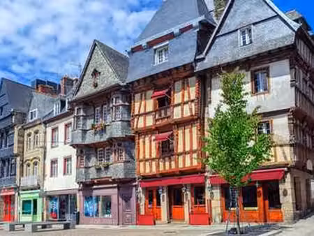 vente bureaux et commerces à lannion (22300) : à vendre / lannion