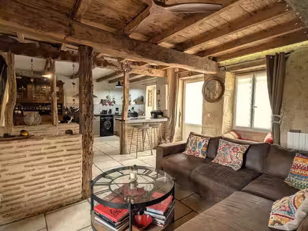 maison de caractère en pierre - jardin et garage