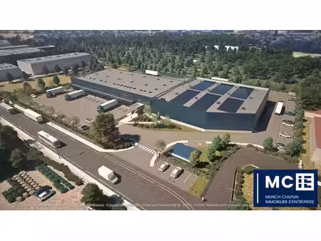 vente entrepôt 2500m² à 5570m²