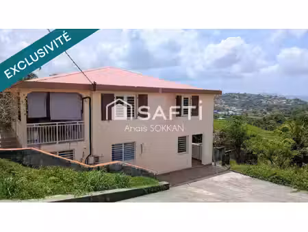 maison t8 avec vue dégagée