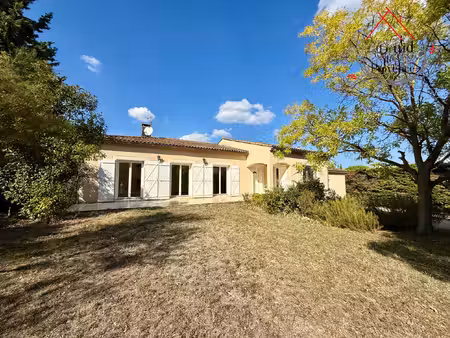 maison de plain pied en colline