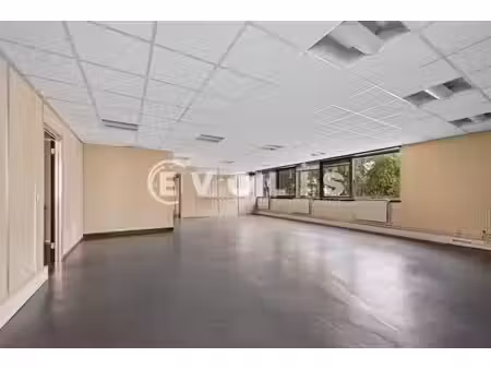 vente bureaux cachan 94230 337m²