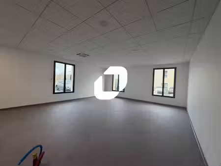 vente bureaux gouvieux 60270 48m²