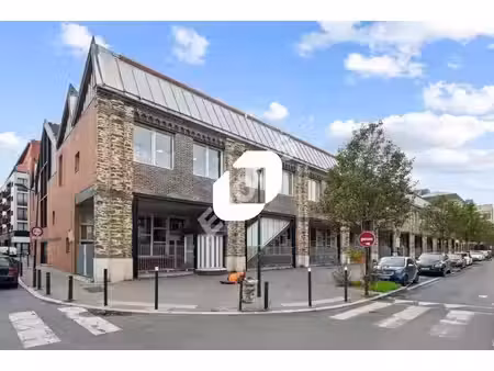 vente bureaux saint denis 93210 154m²