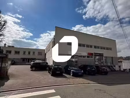 vente bureaux maule 78580 279m²