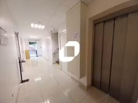 vente bureaux les clayes sous bois 78340 700m²
