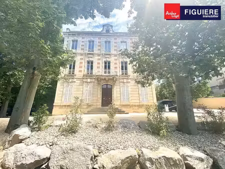vente bureaux salon de provence 13300 561m²