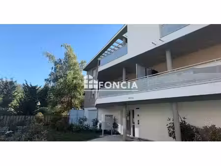 saint-genis-pouilly : appartement t3 de 65 m² avec garage