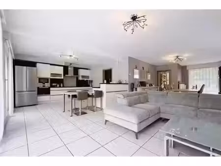 maison à vendre avec garage et jardin   herseaux (vbe71918)