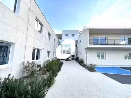 vente bureaux bron 69500 110m² à 699m²
