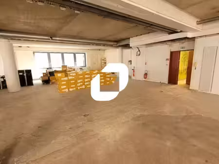 vente bureaux 598m²