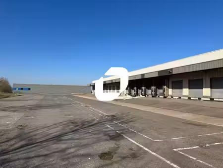 vente entrepôt ennery 57365 3399m²