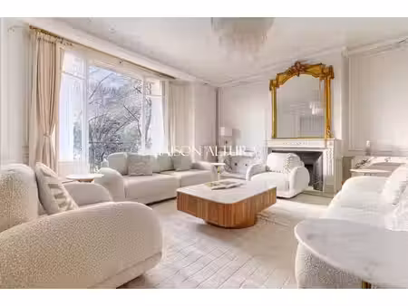 appartement de luxe à louer dans le quartier gros caillou