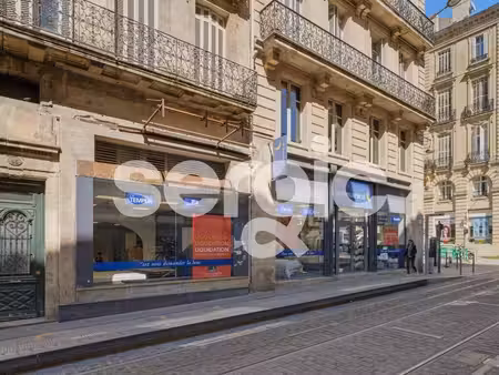vente commerce 195m²