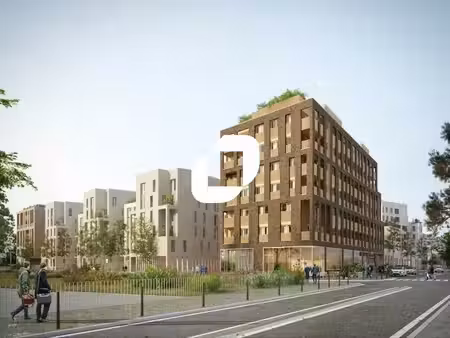 location commerce montreuil 93100 600m²