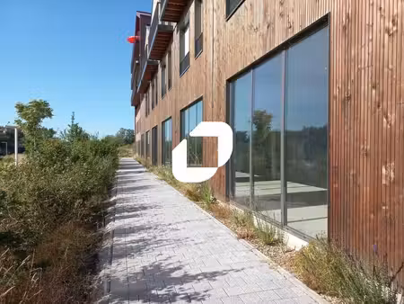 vente commerce 180m² à 553m²