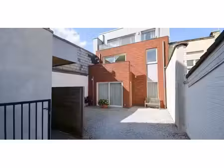 appartement à vendre à sint-eloois-winkel pour € 215.000 avec 2 chambres à coucher