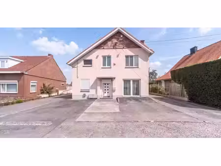 villa à vendre à anderlues pour € 219.000 avec 3 chambres à coucher