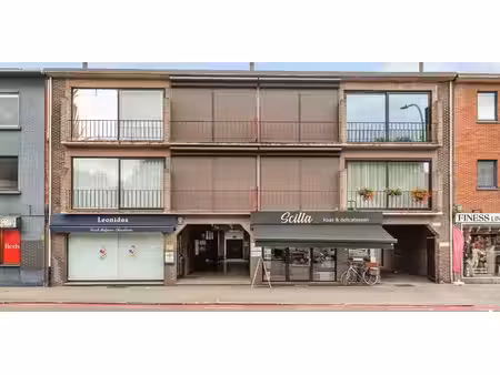 bâtiment commercial à vendre à schilde pour € 185.000