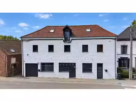 jolie surface de bureaux au coeur de marbaix-la-tour