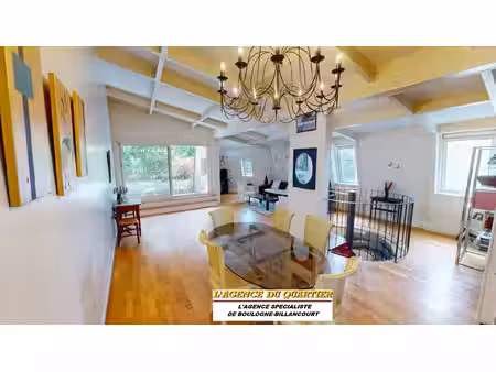 sublime duplex comme une maison entrée privative 132 m² terrasse cave