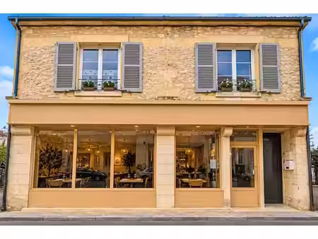 immeuble gouvieux 221 m2