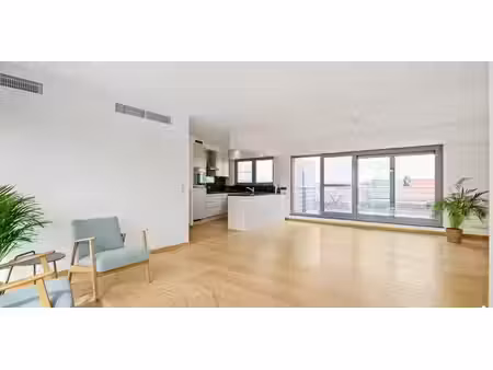 penthouse à vendre à boom pour € 349.000 avec 2 chambres à coucher