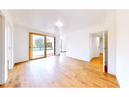 appartement courbevoie 3 pièces 59.95 m2