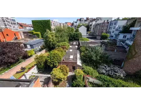 bureau à vendre à schaerbeek pour € 495.000