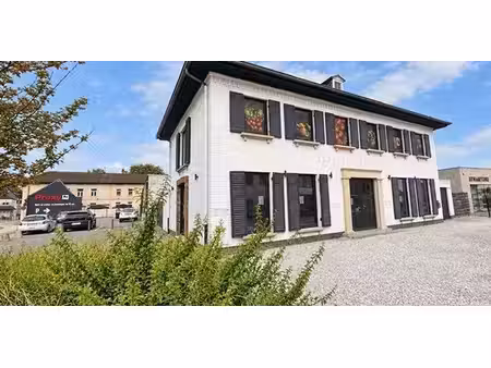 bien commercial à vendre à haaltert pour € 575.000 avec 2 chambres à coucher