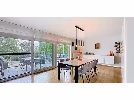 appartement rez-de-chaussée économe en énergie avec deux chambres et terrasse à vendre à l