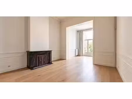 appartement à vendre à bruxelles pour € 540.000 avec 2 chambres à coucher