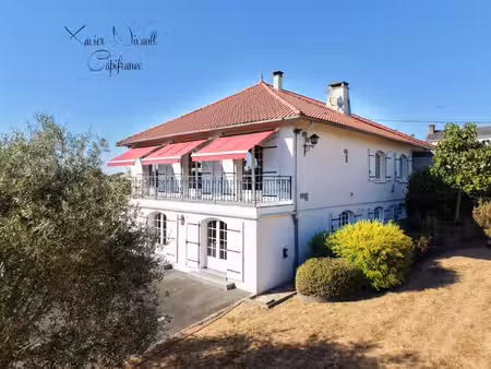 maison de luxe à vendre dans le quartier centre