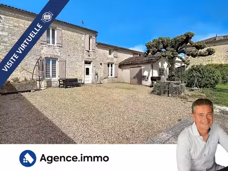 maison charentaise