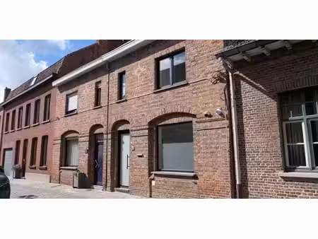 maison à louer à wervik pour € 800 avec 3 chambres à coucher