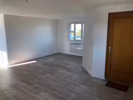 location appartement 3 pièces 68 m² à brebières (62117)