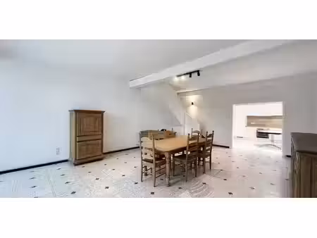 maison à louer à ciney pour € 950 avec 2 chambres à coucher