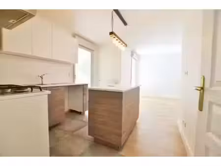 vente appartement 2 pièces 47 m² francheville (69340)