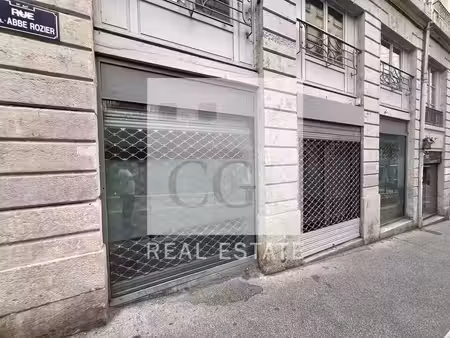 location commerce 97 m² à lyon 1 (69001)